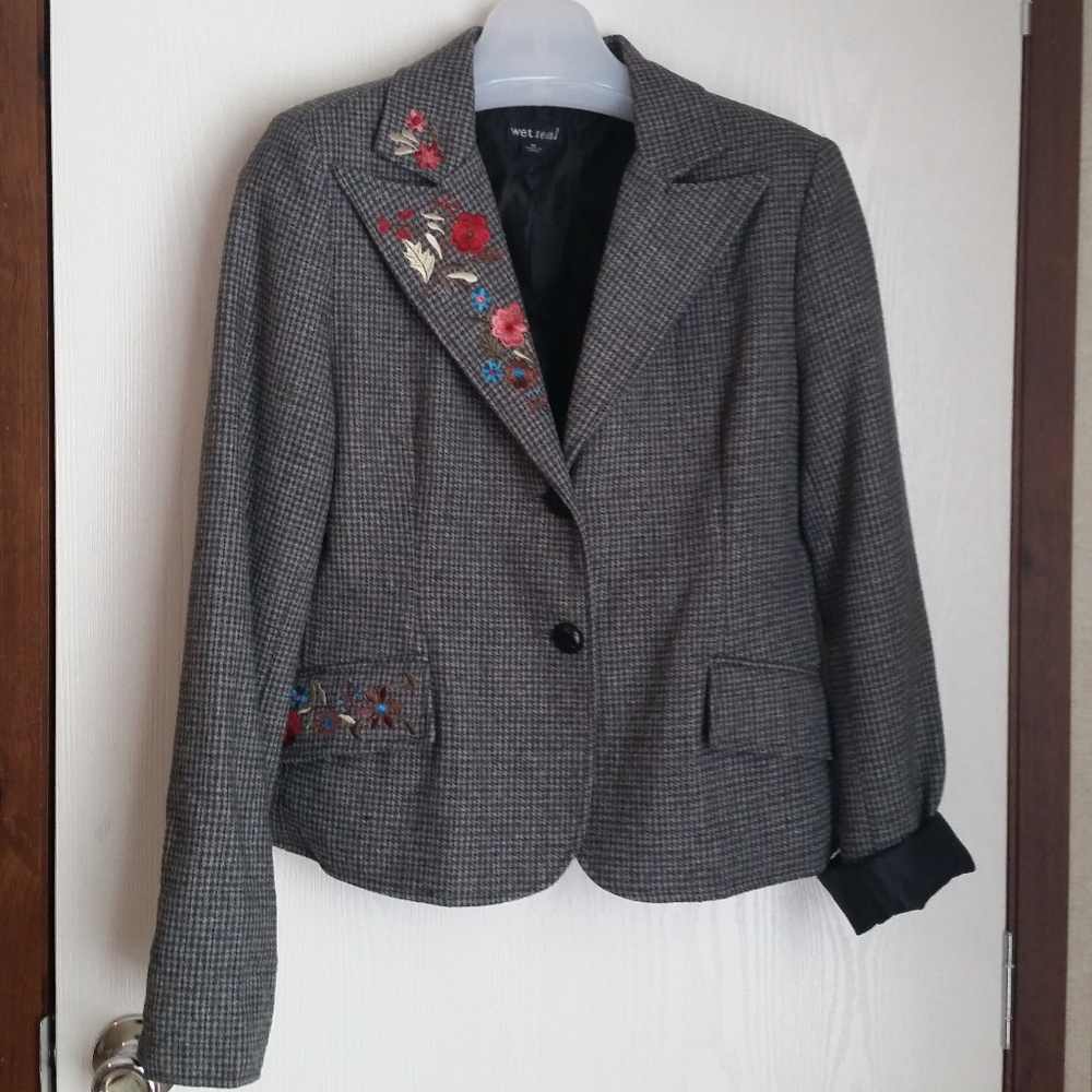 Embroidered lapel wool-blend houndstooth jacket